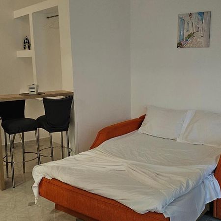 Jack Daniel Friends Appartement Faliraki Buitenkant foto