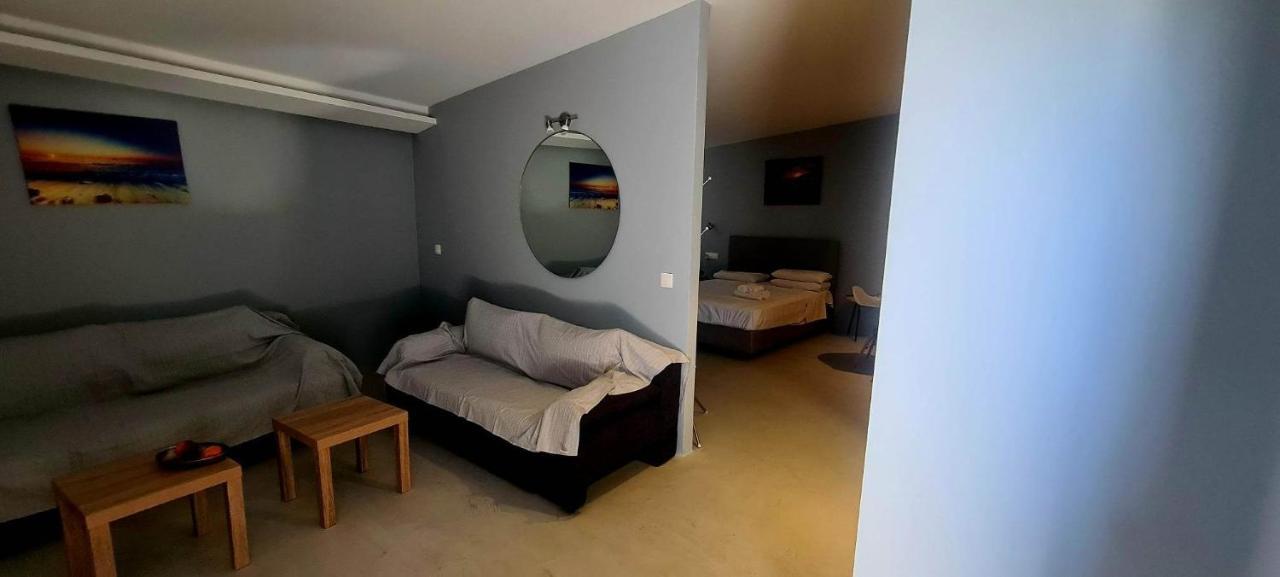 Jack Daniel Friends Appartement Faliraki Buitenkant foto